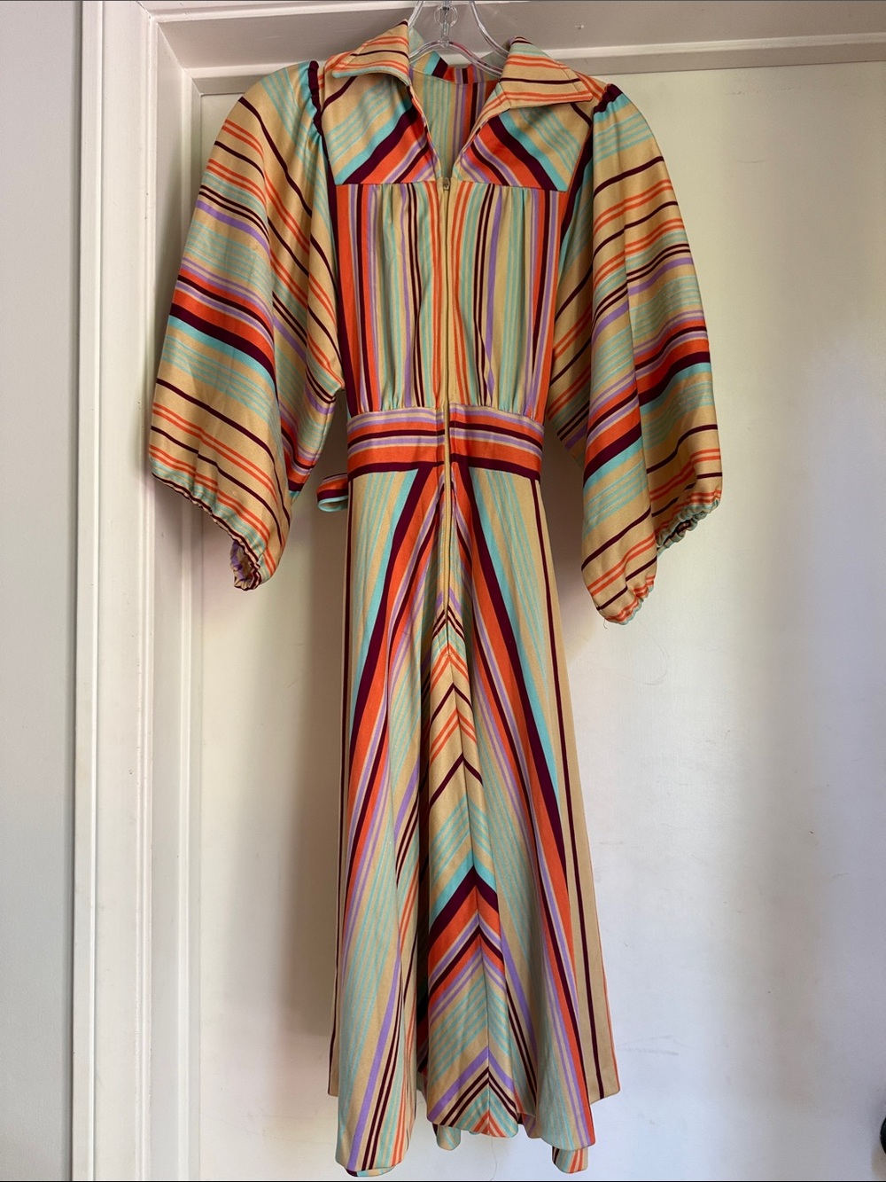 Vintage Multicolor Striped Midi Dress with Balloon Sleeves